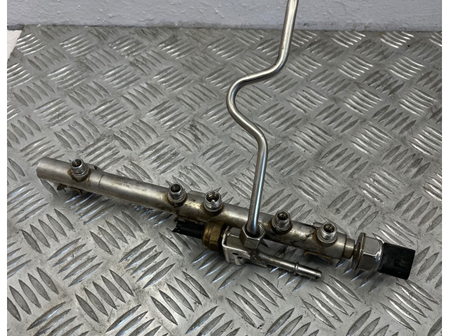 Топливная рампа 7562474 BMW 3 E90 E91 для двигателя N43B20A