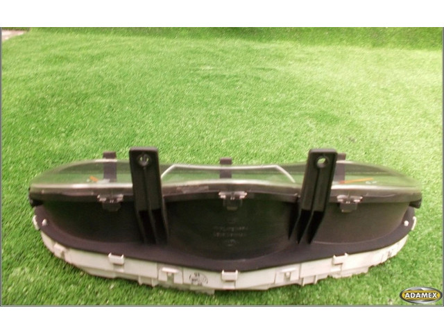 Přístrojová deska KIA Carnival 2007