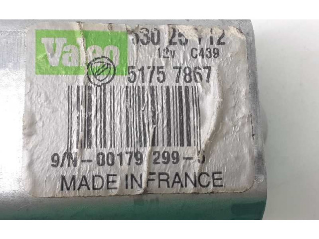 Моторчик заднего дворника 51757867 Fiat Grande Punto