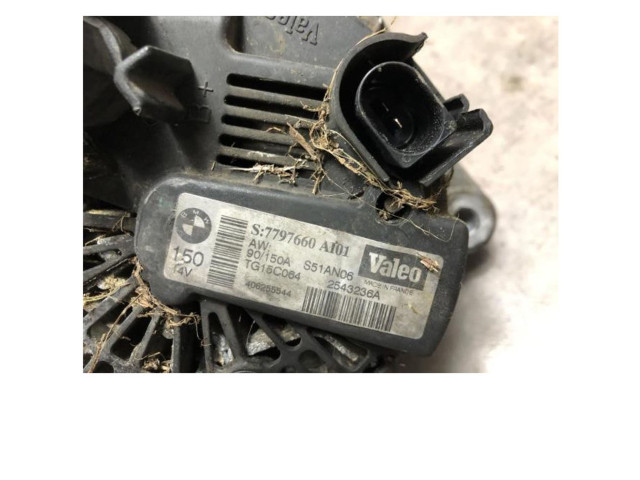 Генератор BMW X3 E83 2003 - 2010 года