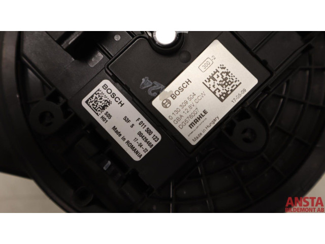 Вентилятор печки    31497372   Volvo S90, V90