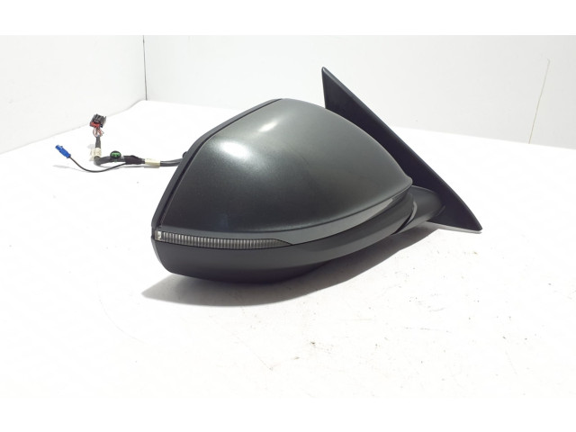 Зеркало электрическое        Audi Q8  2018 -  года   