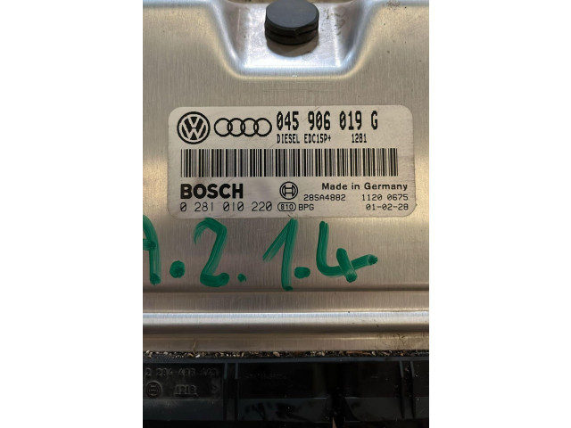 Блок управления двигателя 045906019G, 0281010220 Audi A2