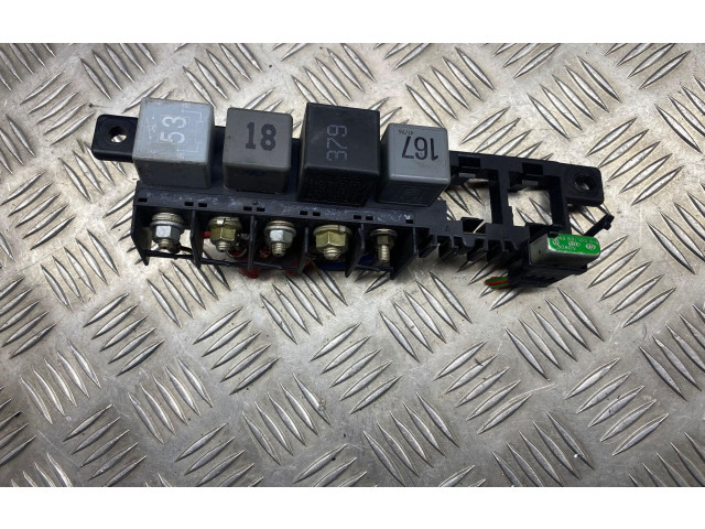 Блок предохранителей 03L130277 Audi RS4 B8