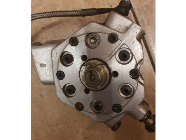 Vstřikovací lišta 0438101038, 0680   Audi 100 200 5000 C3     