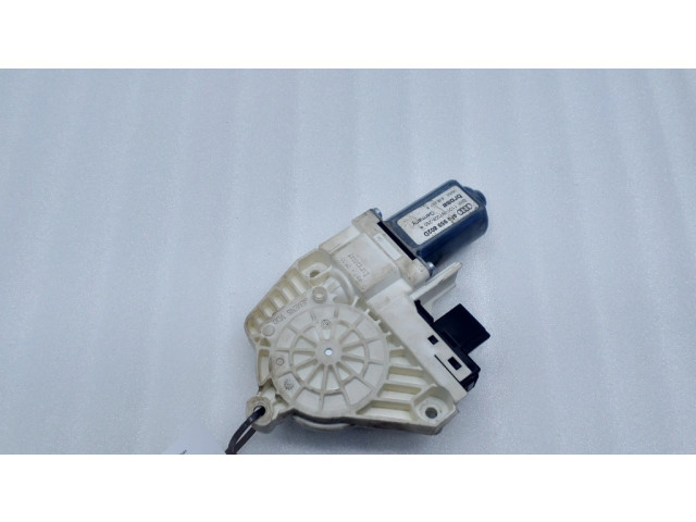 Передний двигатель механизма для подъема окон