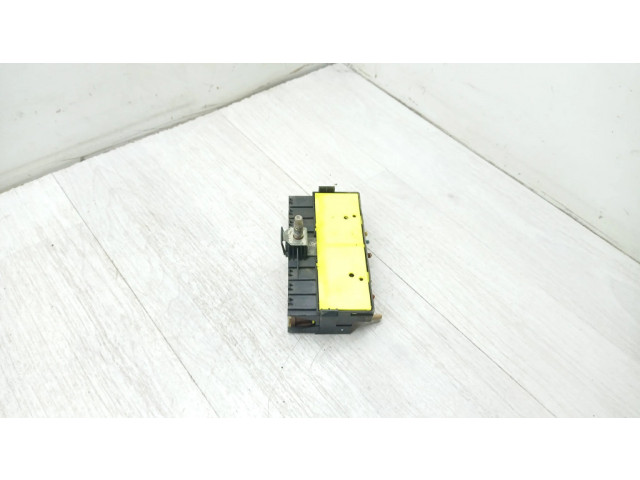 Блок предохранителей Citroen C4 I