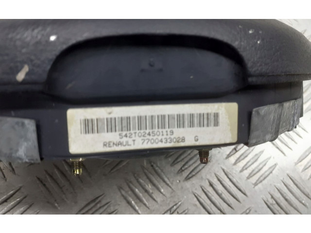 Подушка безопасности водителя 7700433028   Renault Clio II