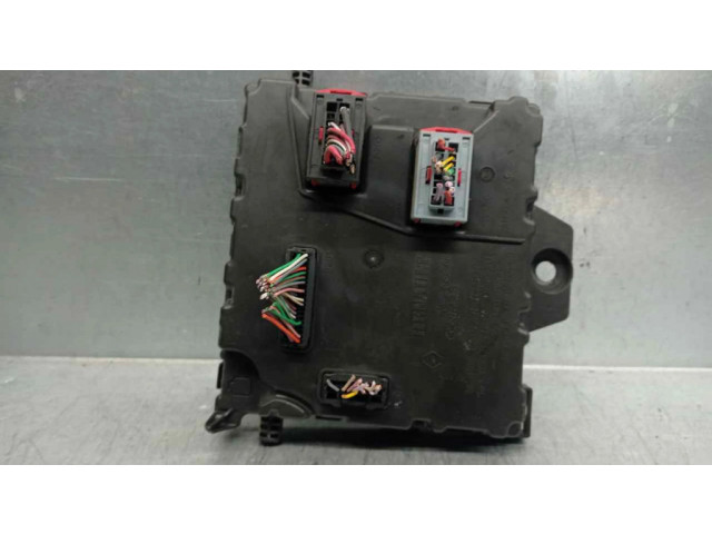 Pojistková skříňka 8201077405B, 002025210 Renault Kangoo II 2008