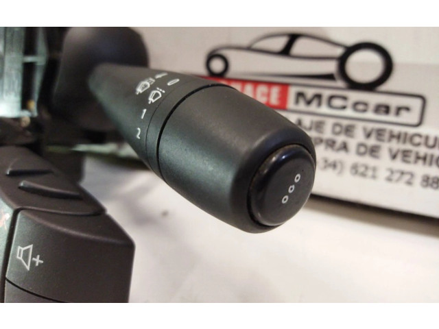 Ручка стеклоочистителей 963011787R, 963011787R Dacia Logan II