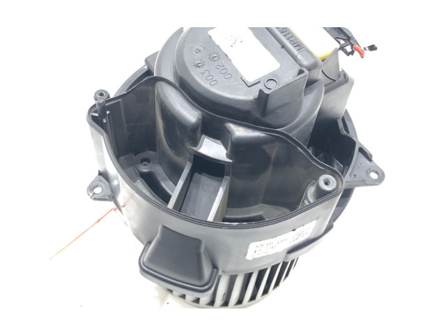 Вентилятор печки    MR116244   Renault Clio V