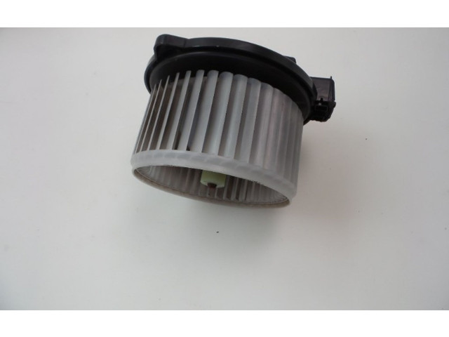 Вентилятор печки 2727000200, 2727000200 Daihatsu Trevis