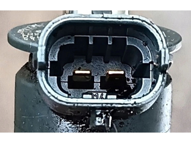 Vstřikovač 0445110566   Peugeot 5008     