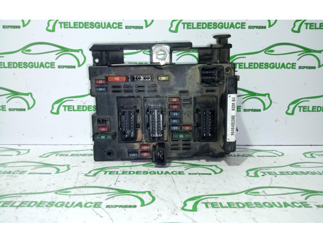 Блок предохранителей BSMB4   Peugeot 406    