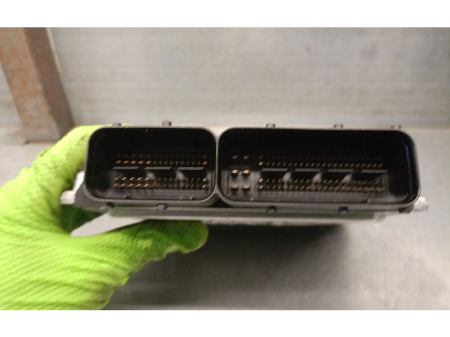 Блок управления двигателя 04C907309BB, 0261S17849BOSCH   Audi Q2 -