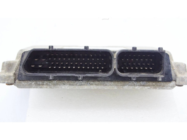 Блок управления двигателя 032906014e, 6160026010   Skoda Octavia Mk1 (1U)