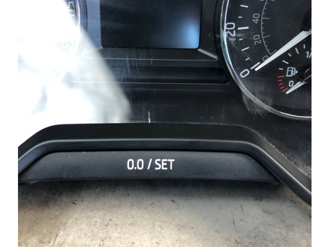 Панель приборов 5E0920981B, 02179140 Skoda Octavia Mk3 (5E)