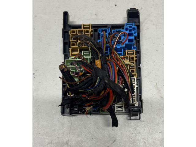 Блок предохранителей 7N0937503 Volkswagen Golf Plus