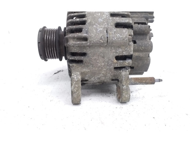 Генератор 06F903023E, 2542730G Volkswagen Caddy