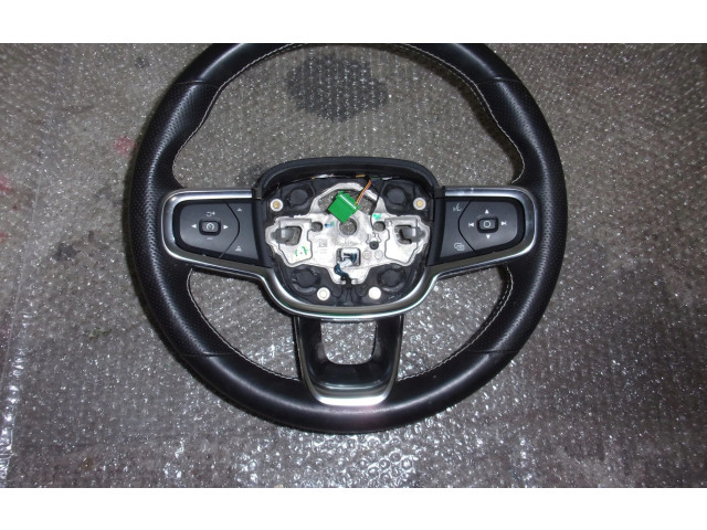 Руль Volvo XC40 - года 31690983P