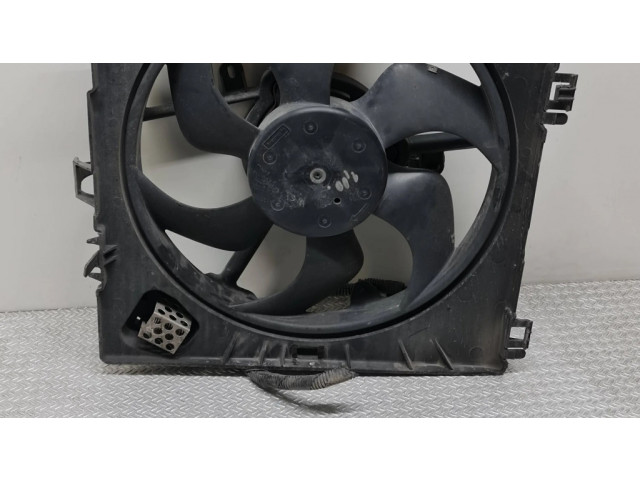 Вентилятор радиатора 8200531118, 0303 Renault Twingo II 1.2