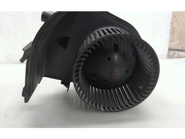 Вентилятор печки    1H1820021   Volkswagen Golf III