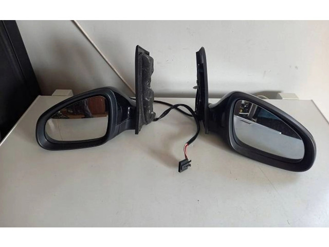 Zpětné zrcátko Opel Astra J 2010