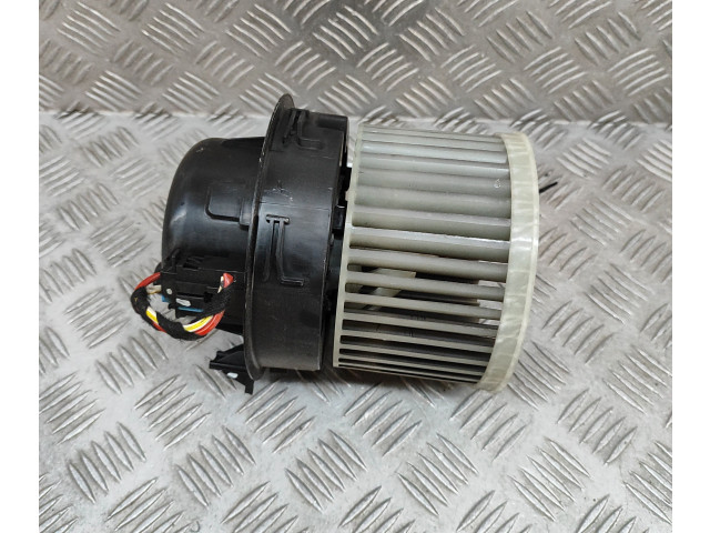 Вентилятор печки    9840566280, 7015011001   Peugeot 2008 II
