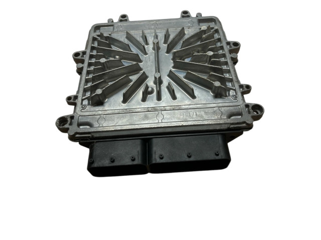 Блок управления двигателя 30729826, 0281012103   Volvo V70