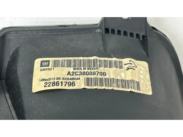 Панель приборов 22861796 Chevrolet Camaro