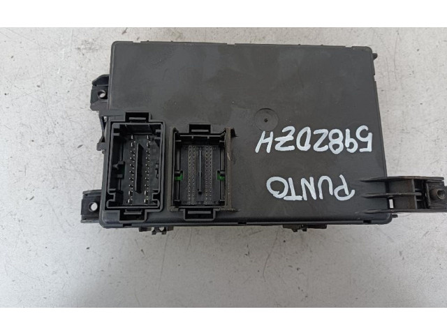 Блок предохранителей 00517817580   Fiat Grande Punto    