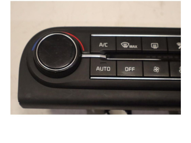 Блок управления климат-контролем 97250-J7301   KIA Xceed