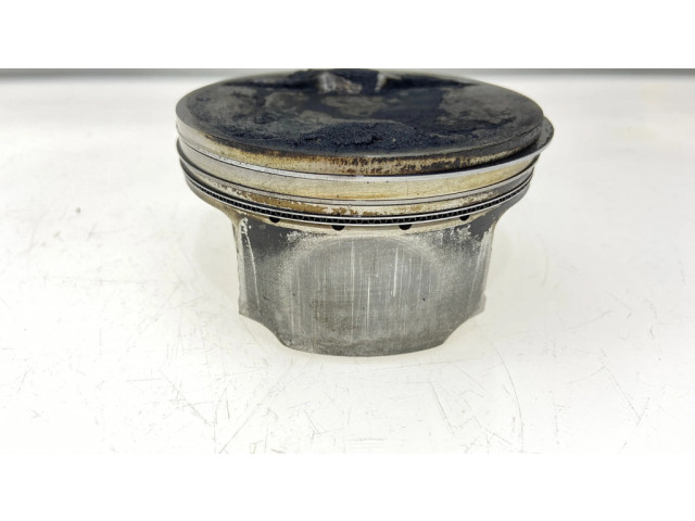 Поршень 12018AB250 Subaru Outback для бензинового двигателя 2.5