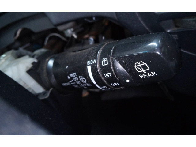 Ручка стеклоочистителей Mitsubishi Montero