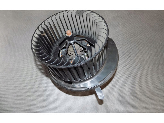 Řídící jednotka 3C182015T Volkswagen Tiguan 2012