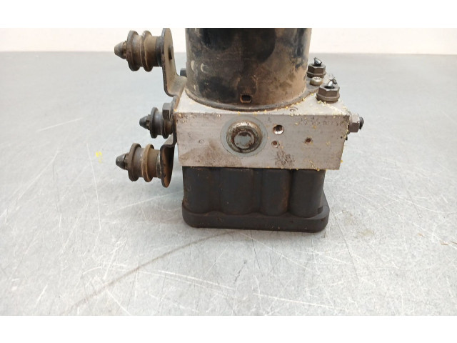 Блок АБС 1K0614517AC Volkswagen Touran I 2003 - 2010 года