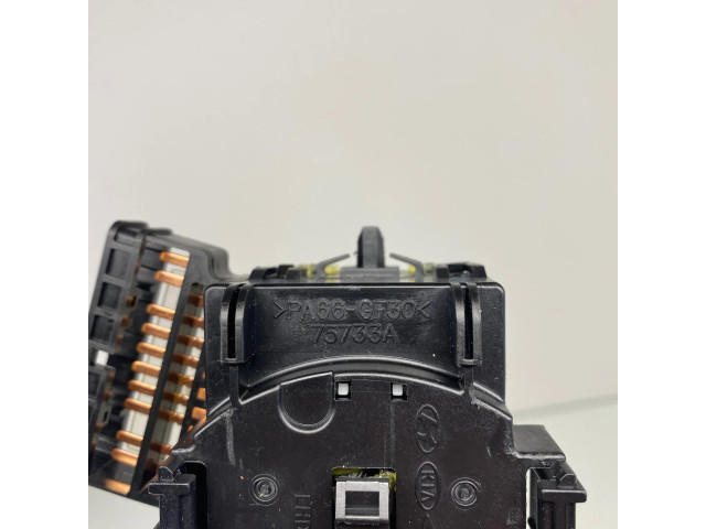 Ручка стеклоочистителей 75733A Hyundai Accent