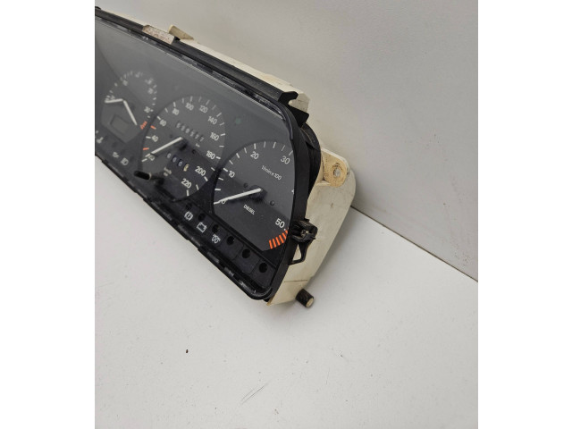 Панель приборов 3A0919059B   Volkswagen PASSAT B4       