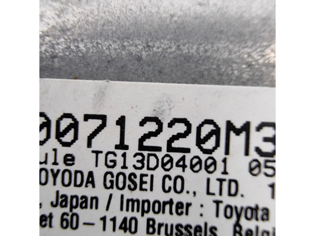 Подушка безопасности для колен TG13D04001   Lexus RX 450H