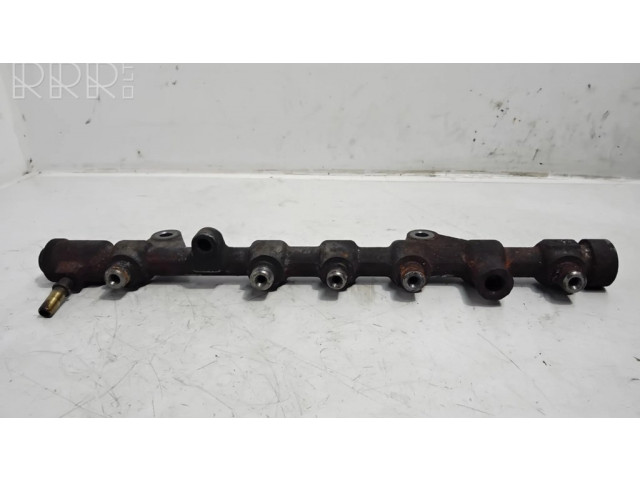 Топливная рампа 0445214127, 8200600206   Opel Vivaro 1.9 