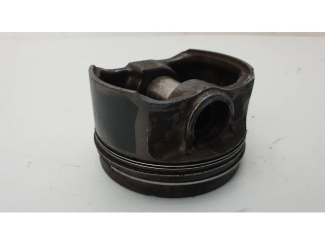 Píst 83955, 83955508 BMW 3 E36 pro benzínový motor 2.5 M50 NV