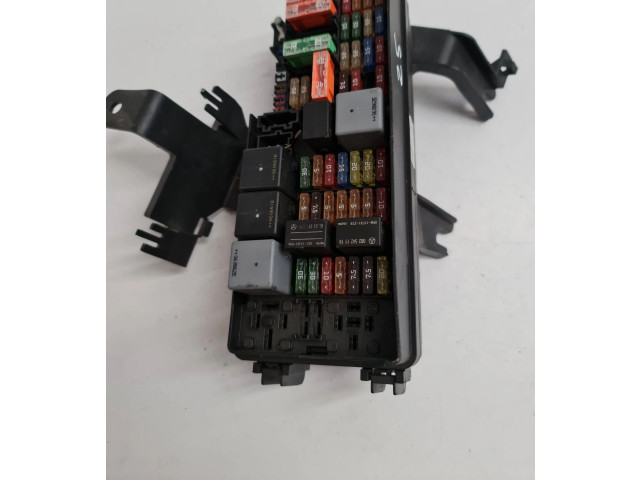 Pojistková skříňka A1645400272, 15454741 Mercedes-Benz R W251 2007