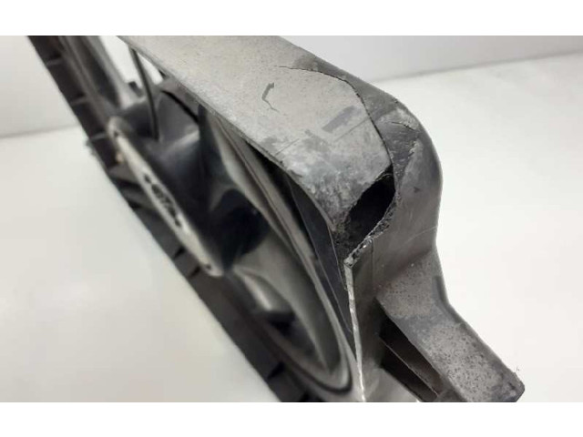 Вентилятор радиатора 8200765566, 3135104018 Dacia Sandero