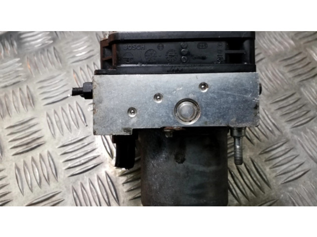 Jednotka ABS 8E0910517B Audi A4 S4 B6 8E 8H 2004