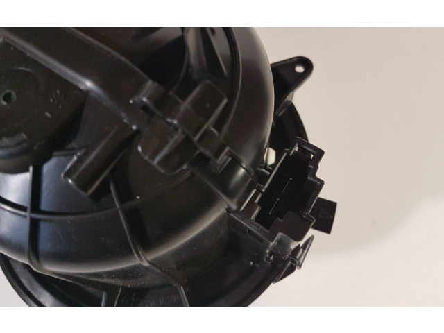 Вентилятор печки    HB613001, 1039455   Citroen C3 Aircross