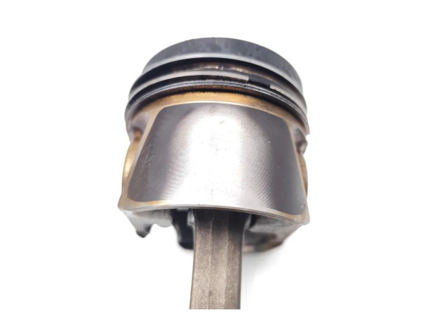 Поршень с шатуном CRMB CRMB  Skoda Octavia Mk3 (5E)  