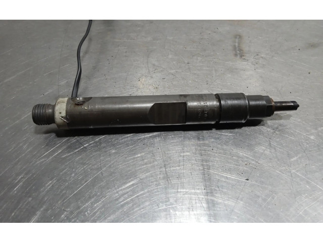 Форсунка 038130201F Volkswagen Golf SportWagen AGR