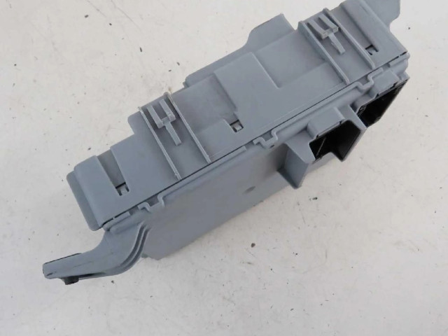 Pojistková skříňka 00505181210 Alfa Romeo Mito 2011