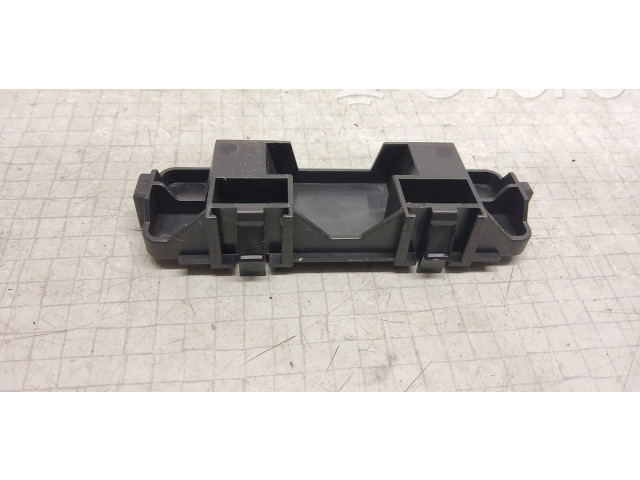 Pojistková skříňka 7H0907300A Volkswagen Transporter - Caravelle T5 2008