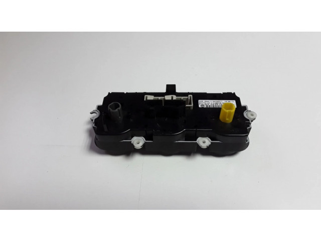 Модуль блока управления кондиционером 1K0819047CB Volkswagen Caddy